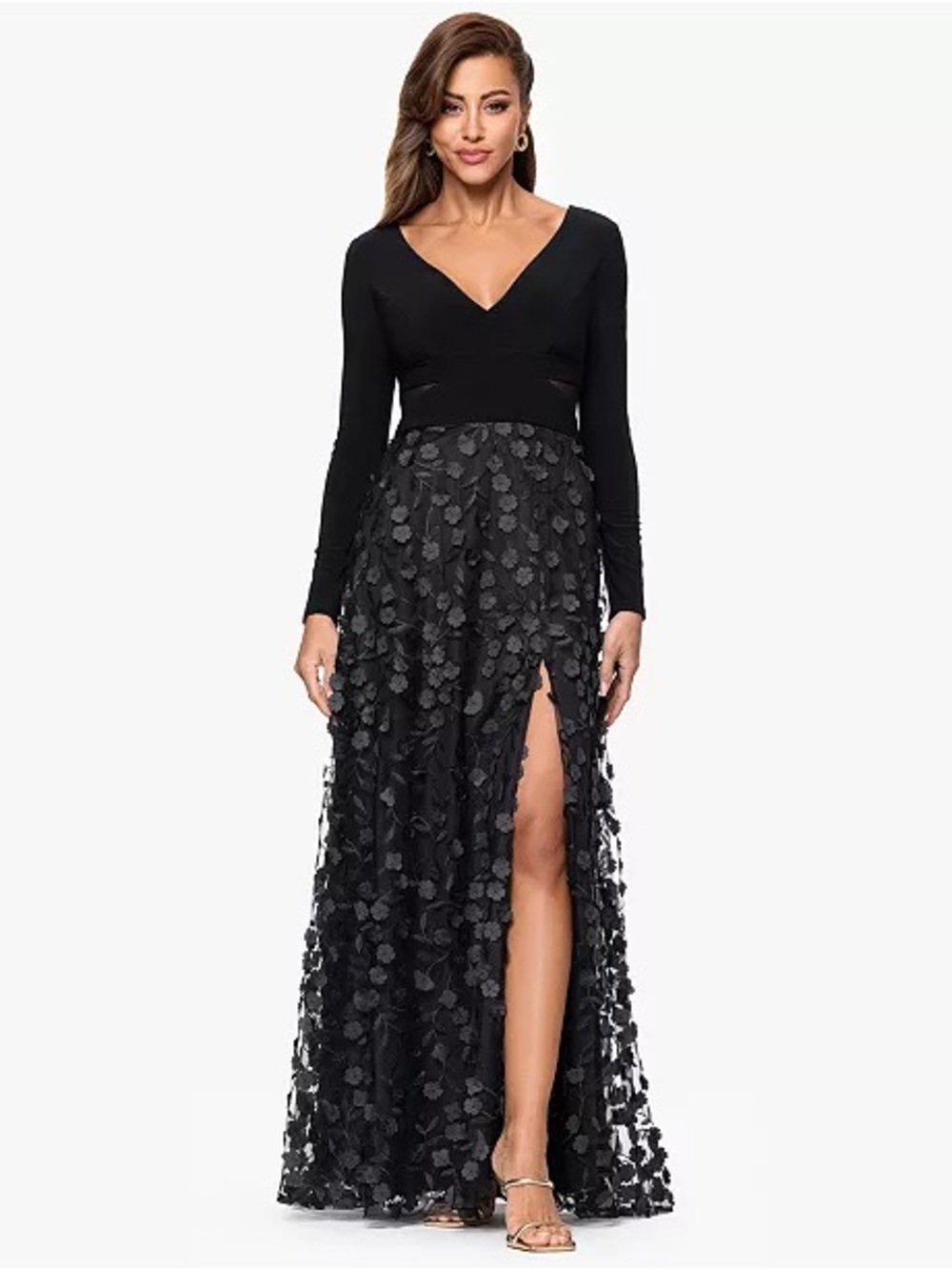 Xscape Long Sleeve V-Neck Appliqué Evening Gown Size 4 Black Maxi Slit Elegant